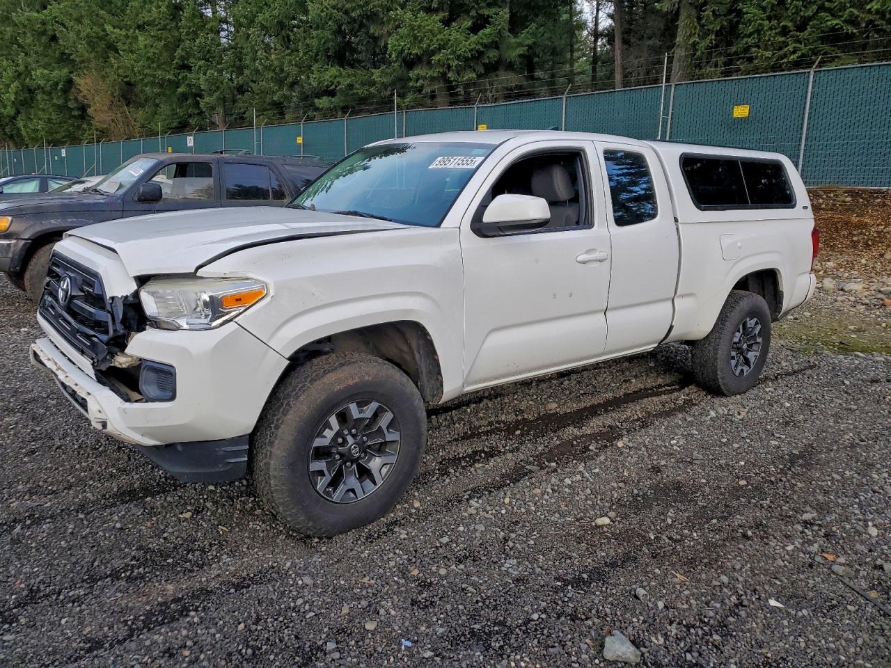 2017 TOYOTA TACOMA