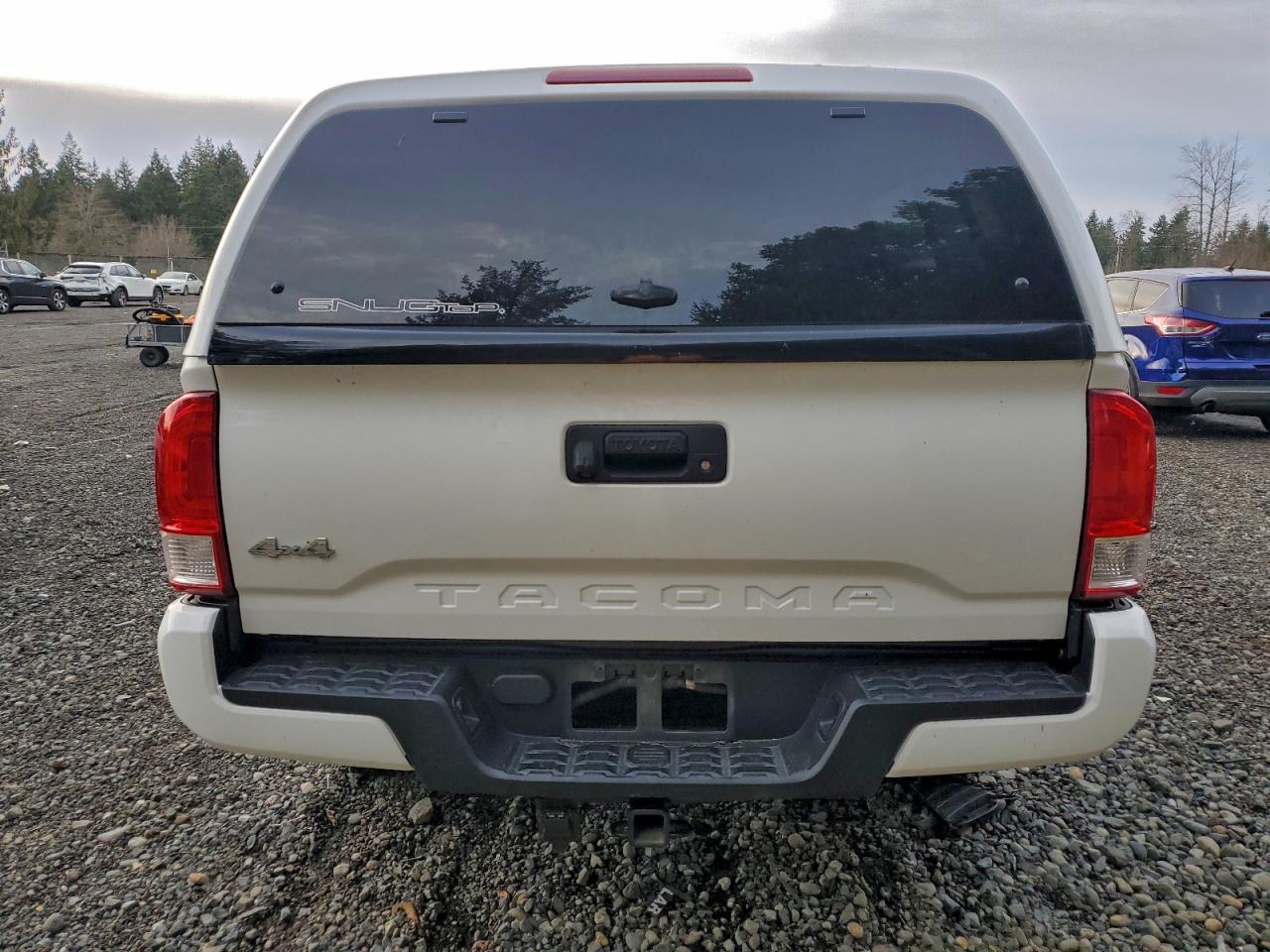 2017 TOYOTA TACOMA ACCESS CAB photo 6