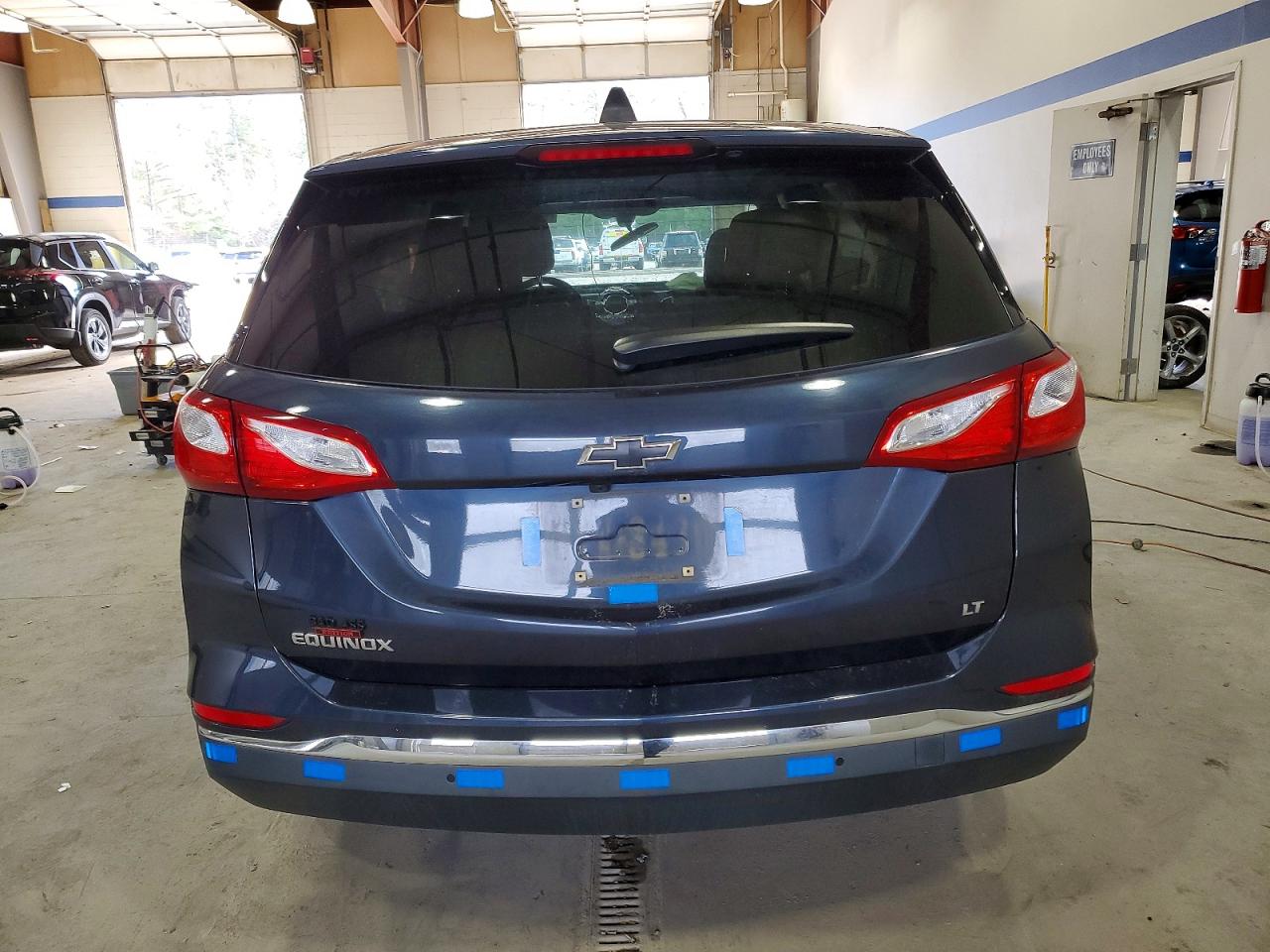 2018 CHEVROLET EQUINOX LT photo 6