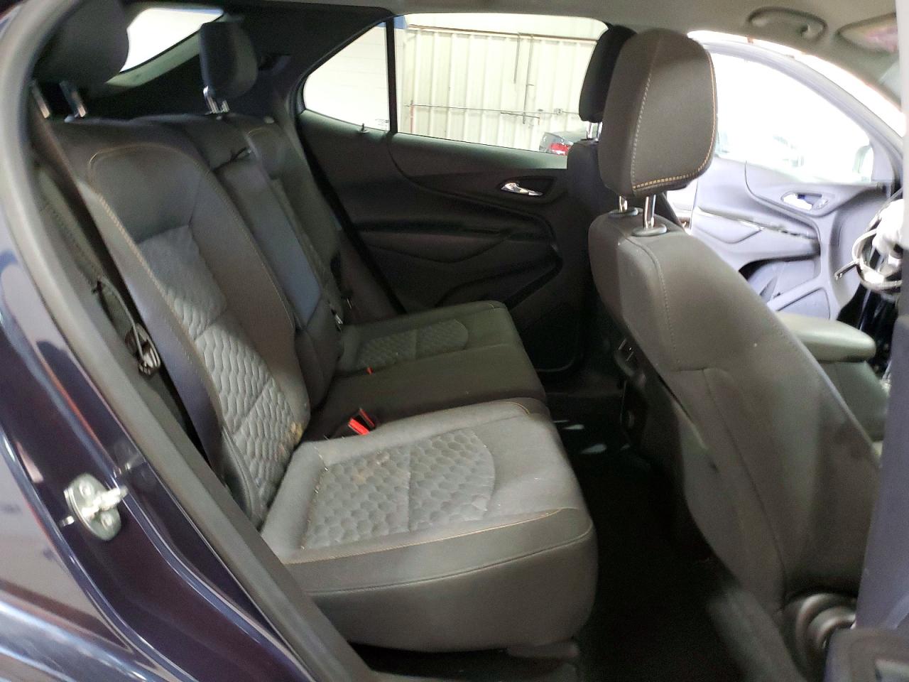 2018 CHEVROLET EQUINOX LT photo 11