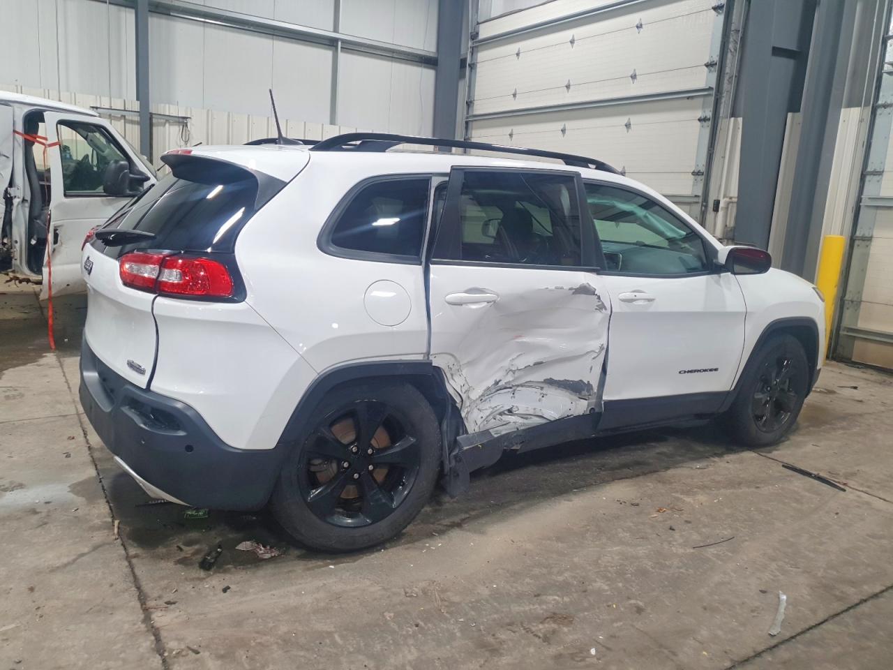 2018 JEEP CHEROKEE LIMITED photo 7