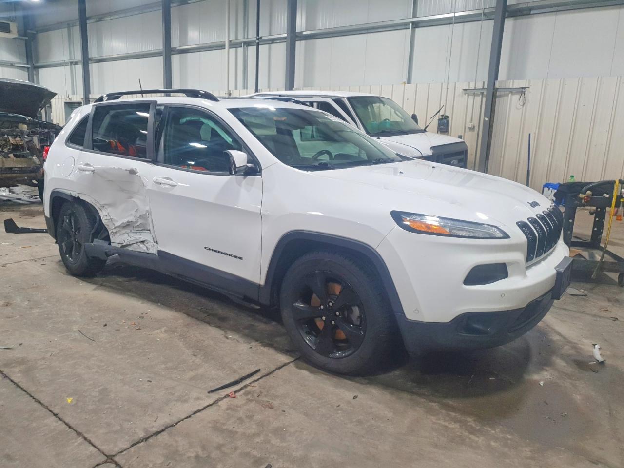 2018 JEEP CHEROKEE LIMITED photo 10
