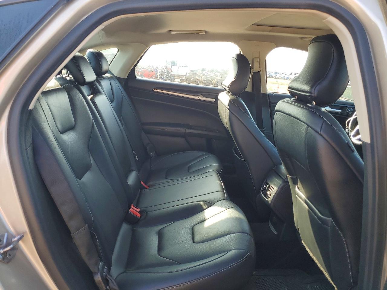 2019 FORD FUSION TITANIUM photo 10