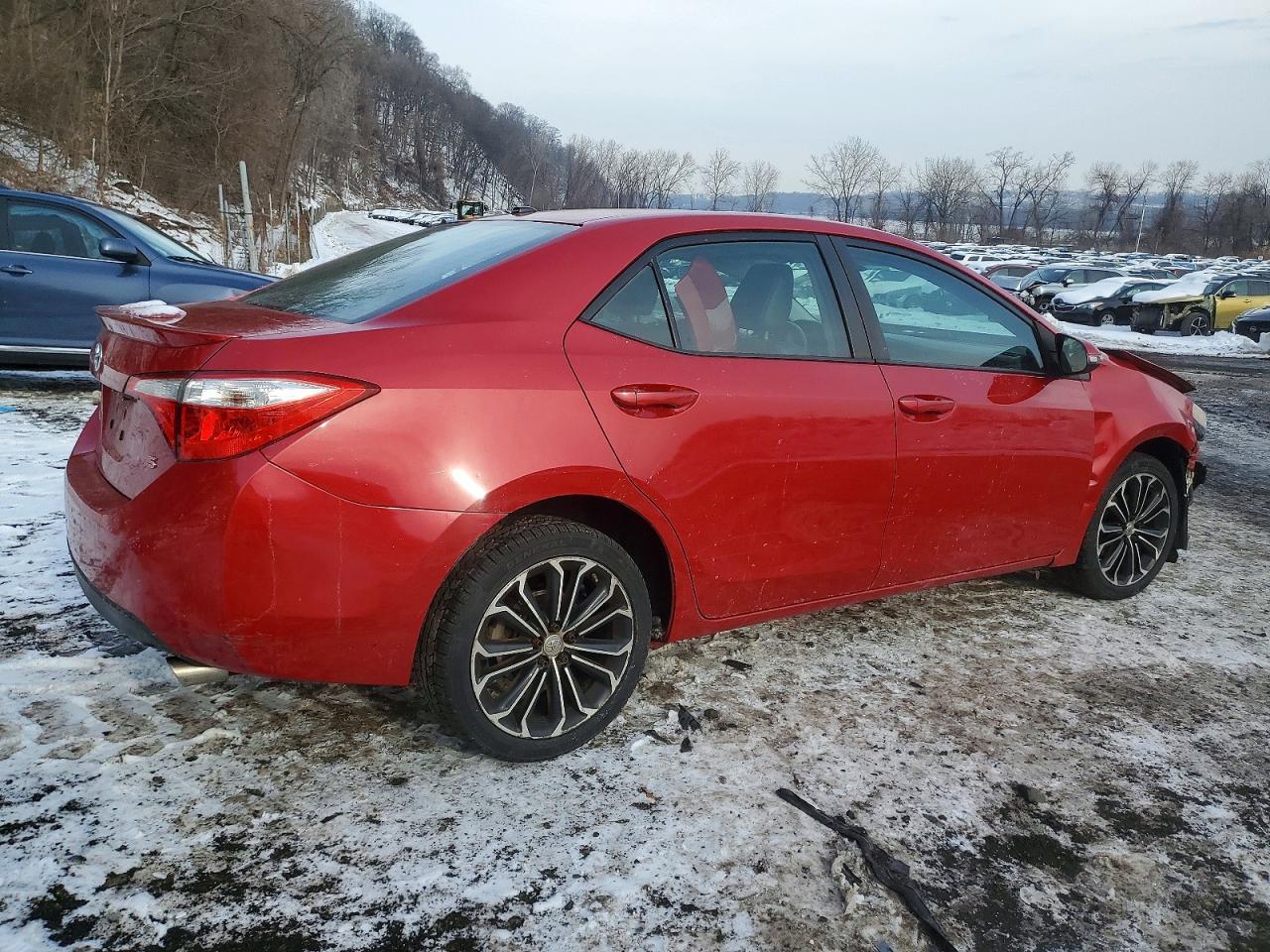 2014 TOYOTA COROLLA L photo 3