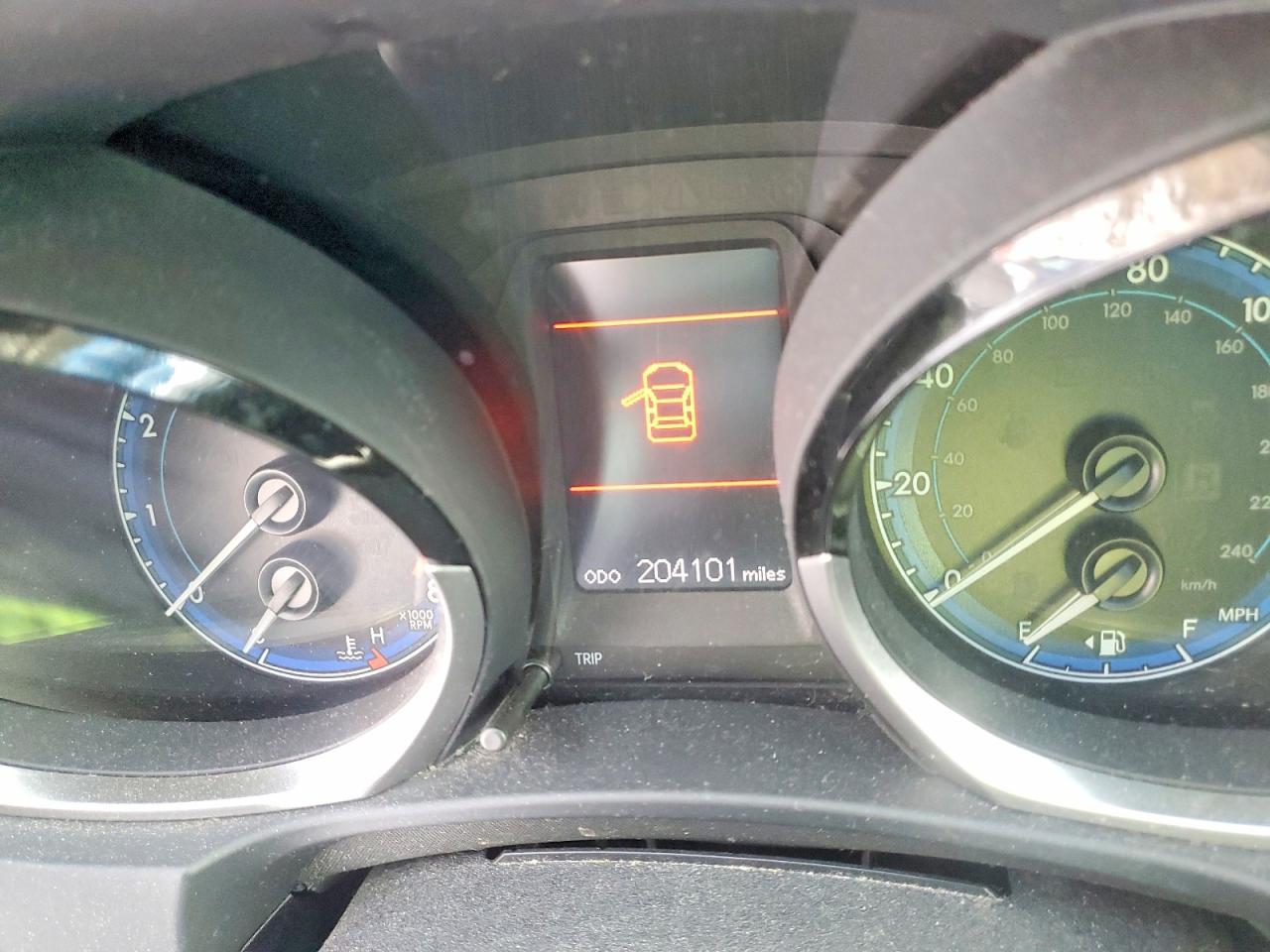 2014 TOYOTA COROLLA L photo 9