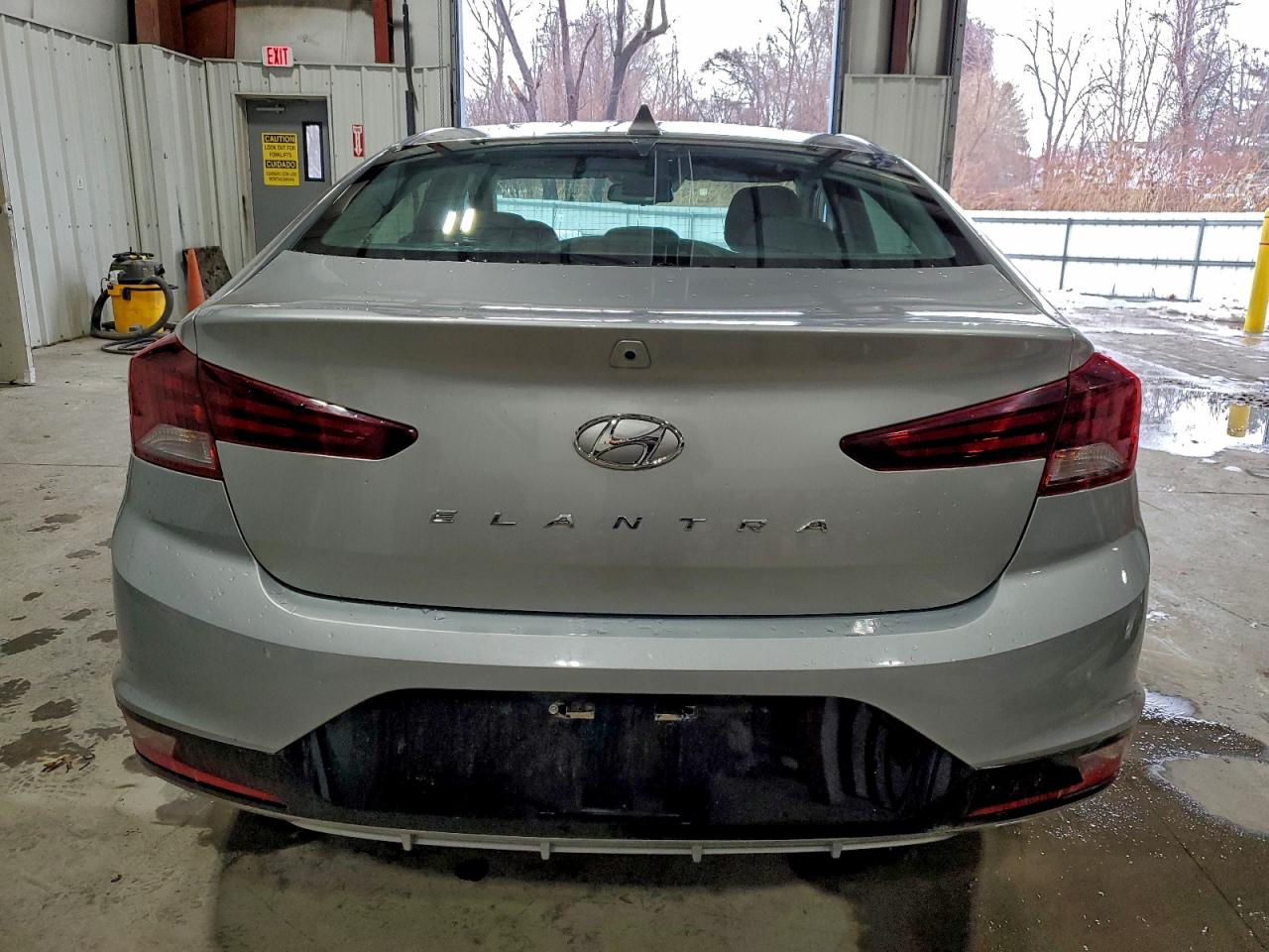 2020 HYUNDAI ELANTRA SEL photo 11