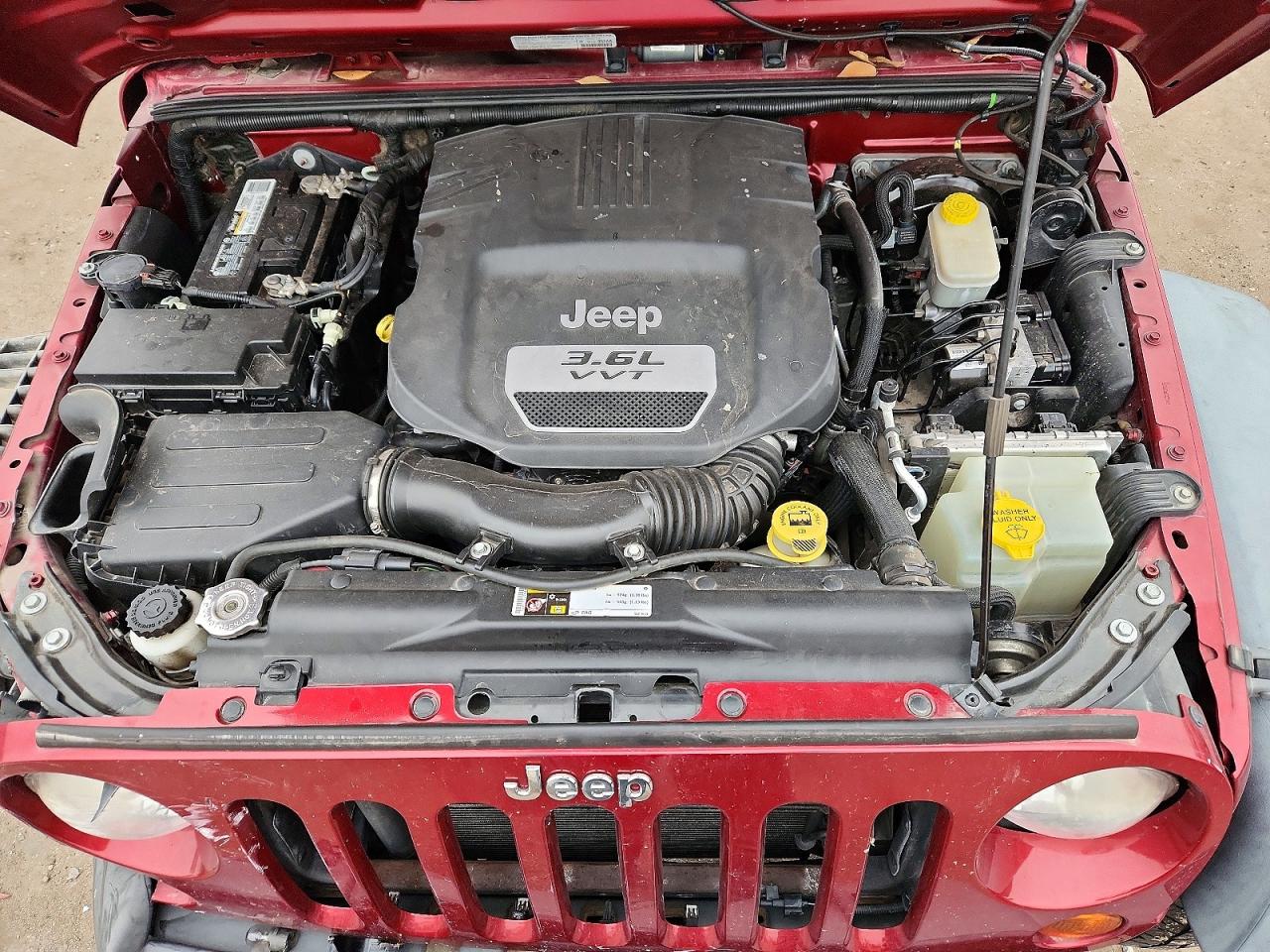 2013 JEEP WRANGLER UNLIMITED SPORT photo 11