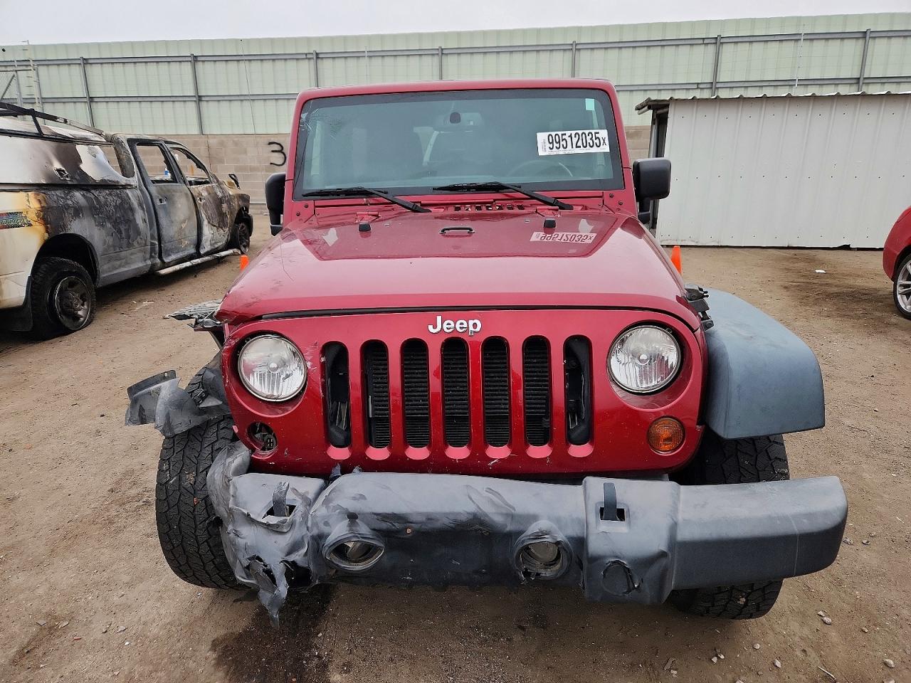 2013 JEEP WRANGLER UNLIMITED SPORT photo 5