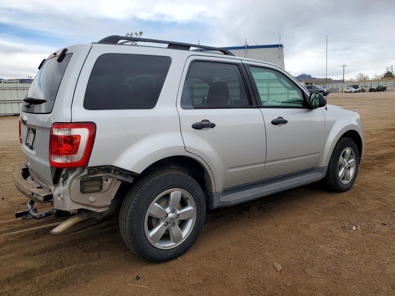 2012 FORD ESCAPE XLT photo 3