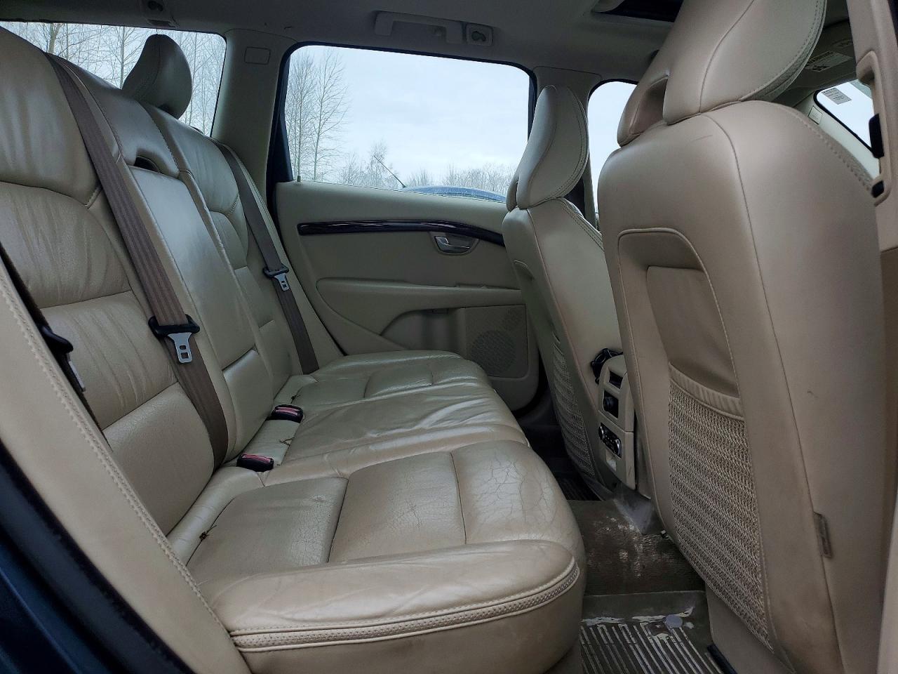 2008 VOLVO XC70 photo 11