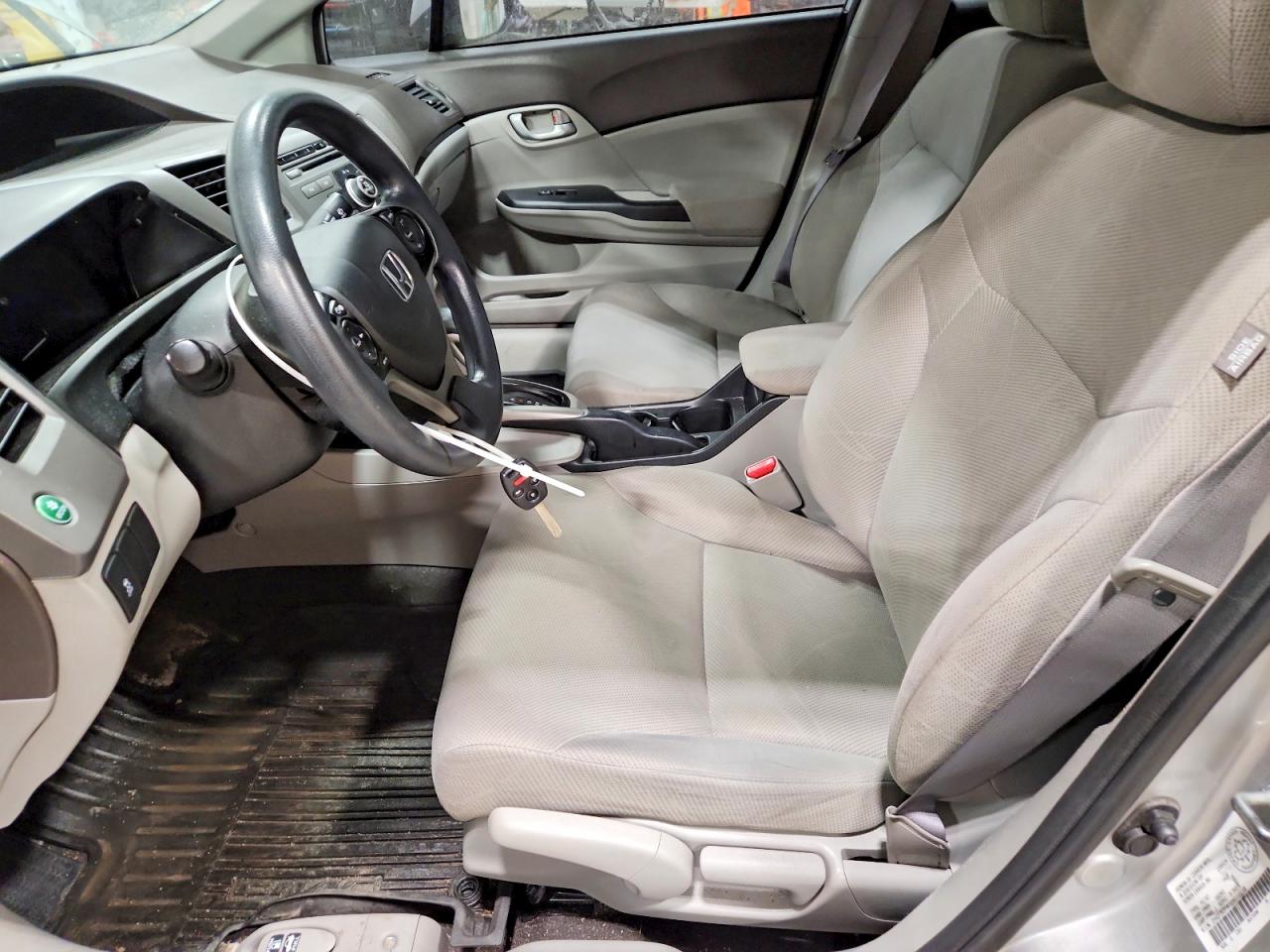 2012 HONDA CIVIC LX photo 7