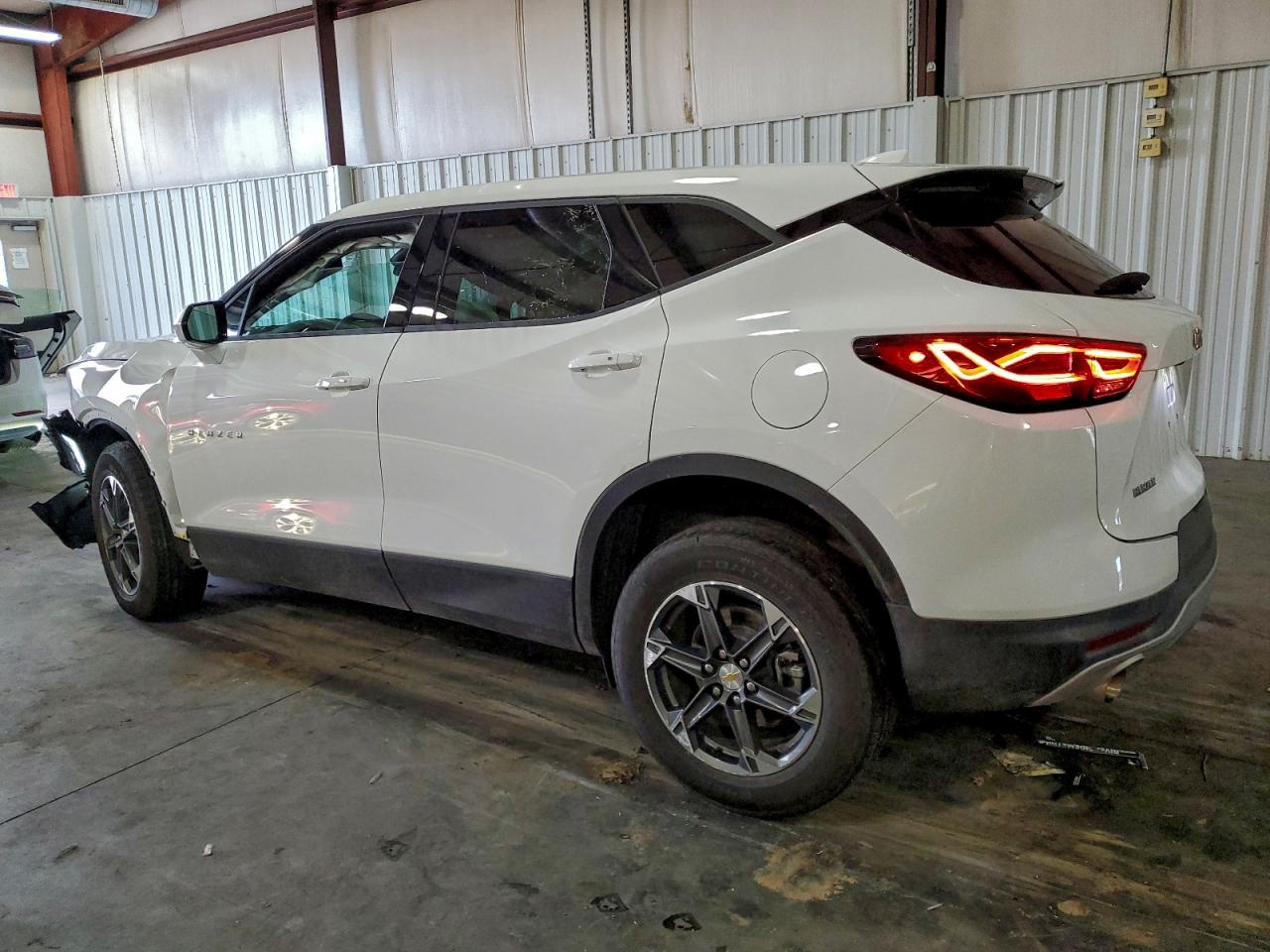 2025 CHEVROLET BLAZER 2LT photo 2