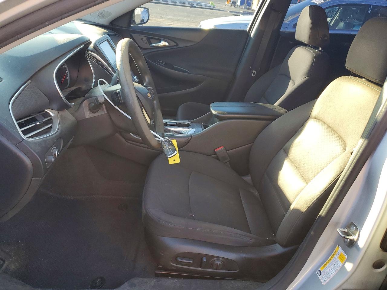 2018 CHEVROLET MALIBU LT photo 7