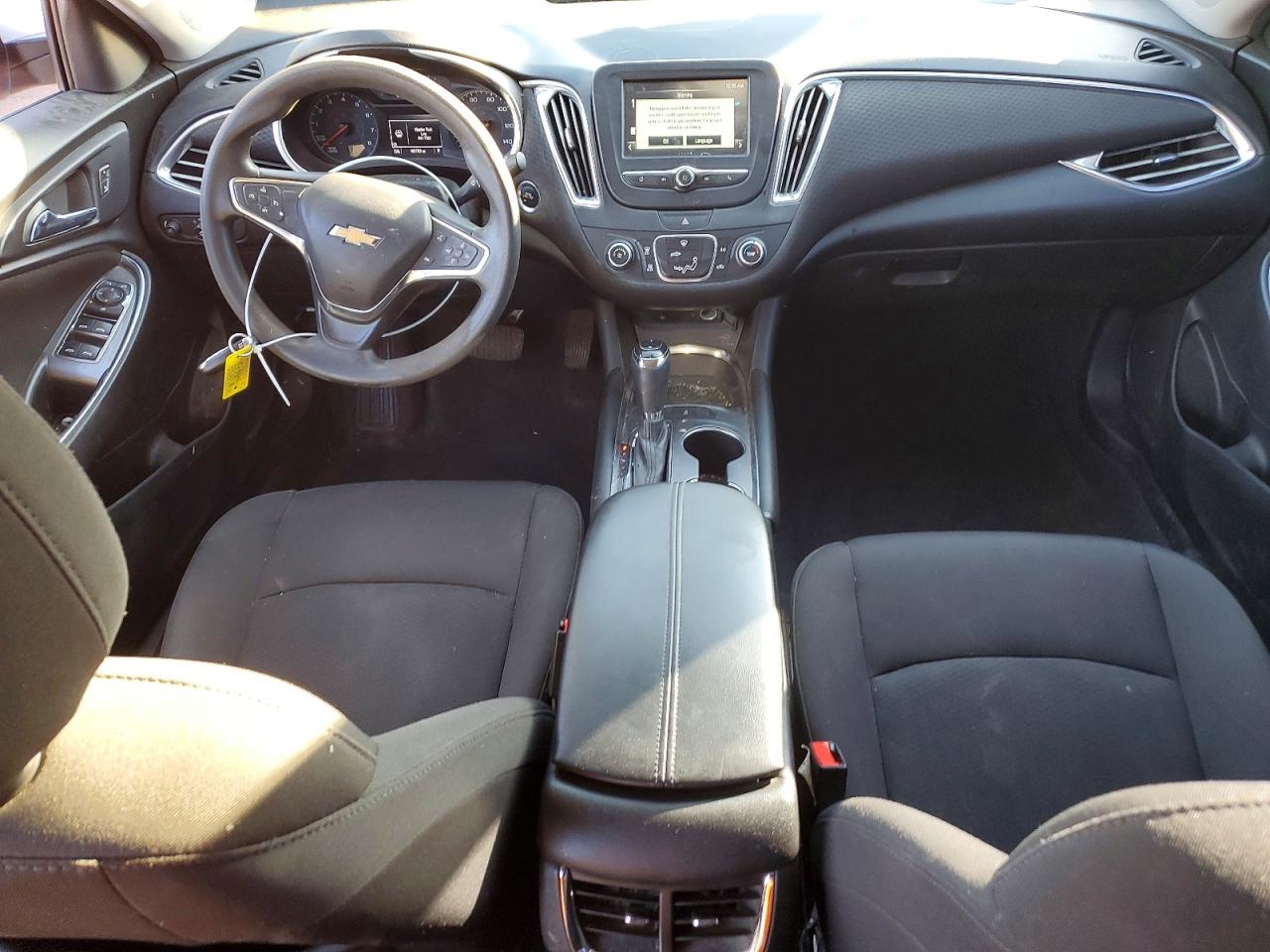 2018 CHEVROLET MALIBU LT photo 8