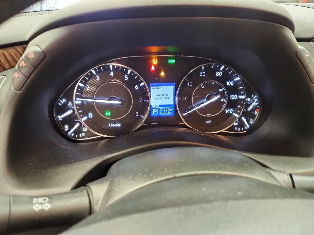 2018 NISSAN ARMADA SV photo 9