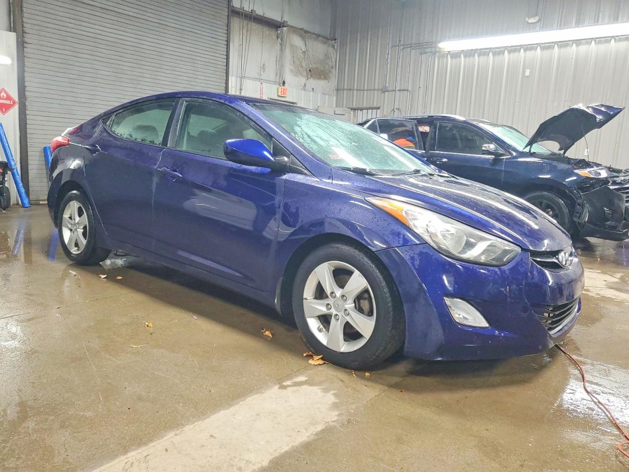 2013 HYUNDAI ELANTRA GLS photo 4
