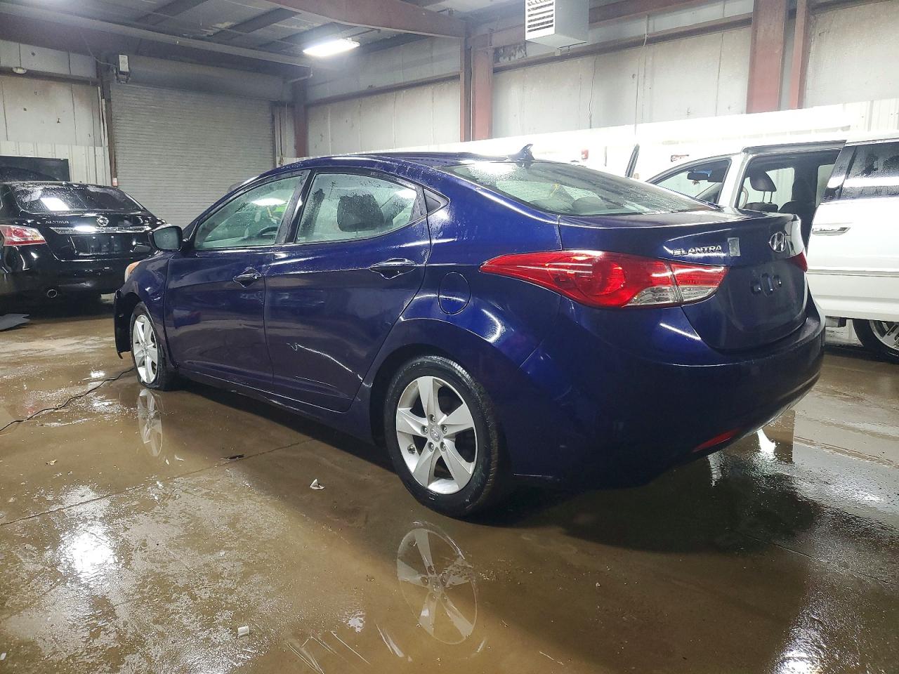 2013 HYUNDAI ELANTRA GLS photo 2