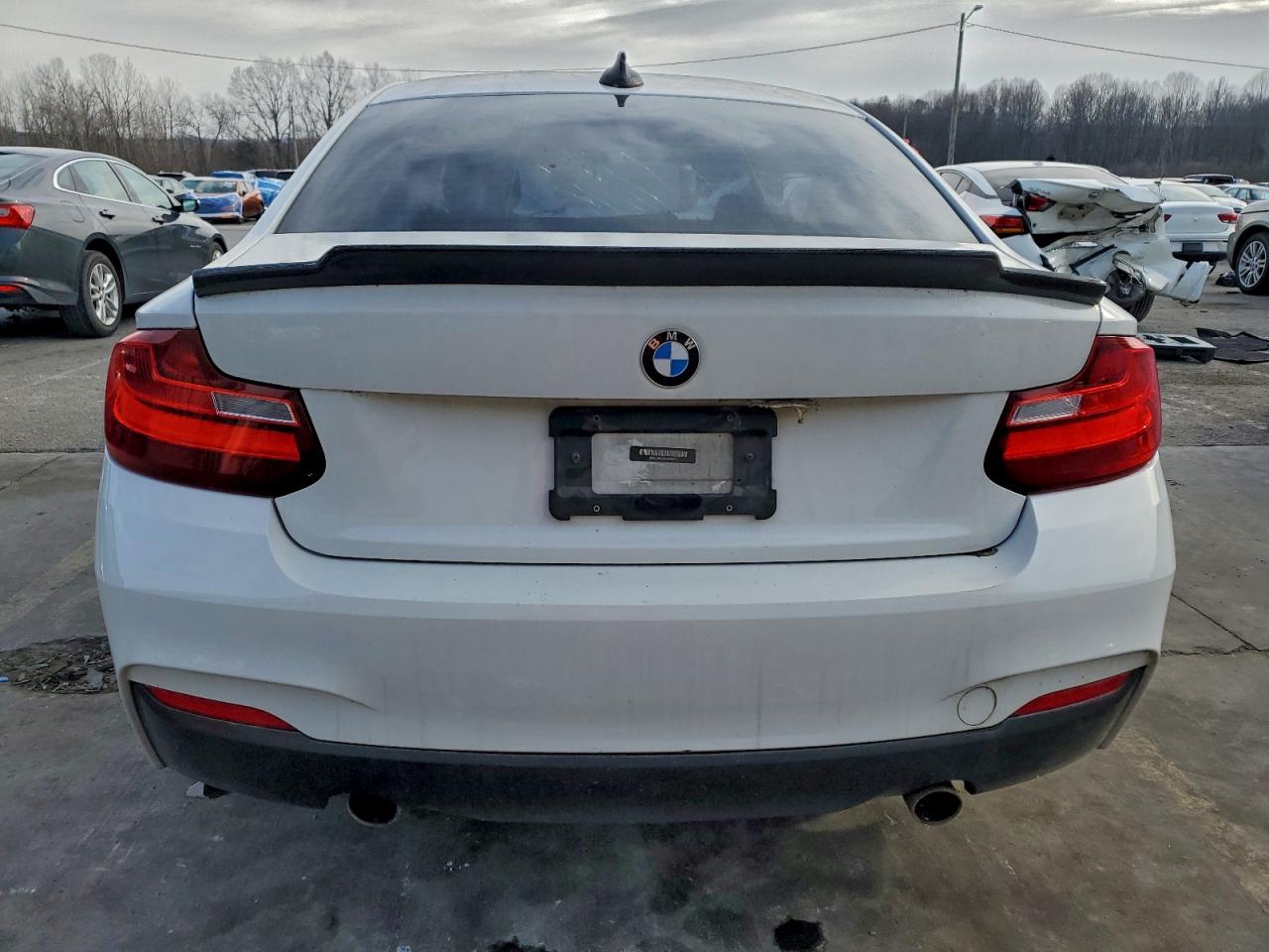 2016 BMW M235XI photo 6