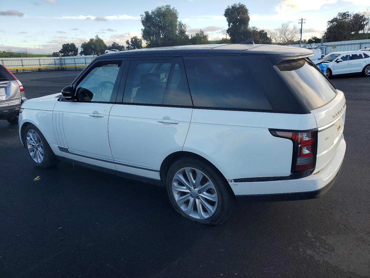 2016 LAND ROVER RANGE ROVER HSE photo 2