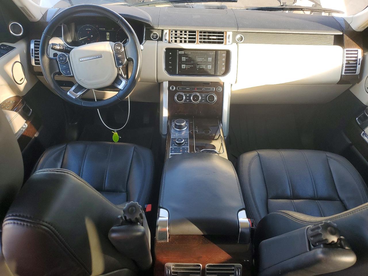 2016 LAND ROVER RANGE ROVER HSE photo 8