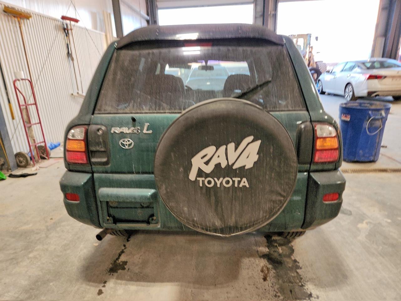 1999 TOYOTA RAV4 photo 6