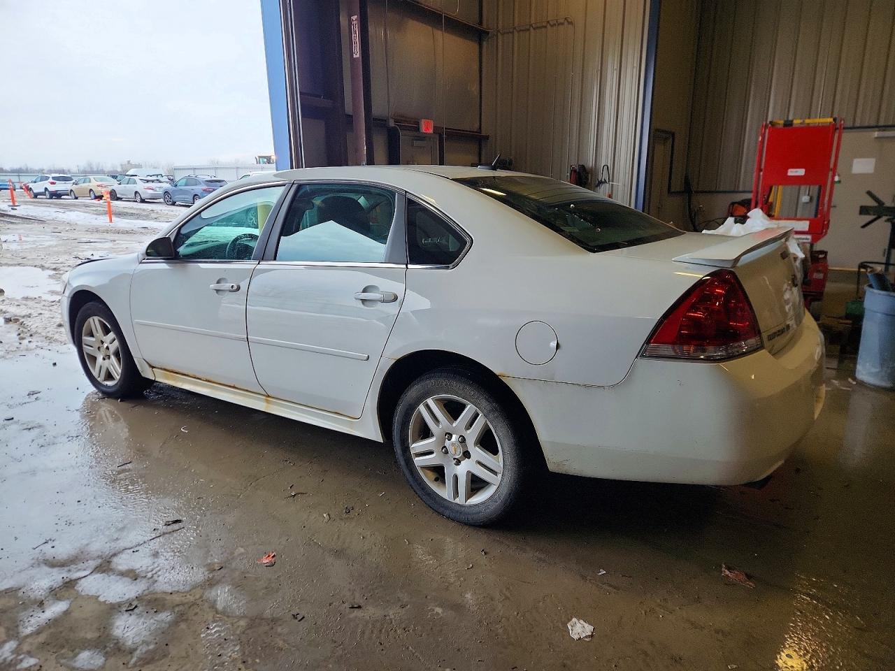 2012 CHEVROLET IMPALA LT photo 2