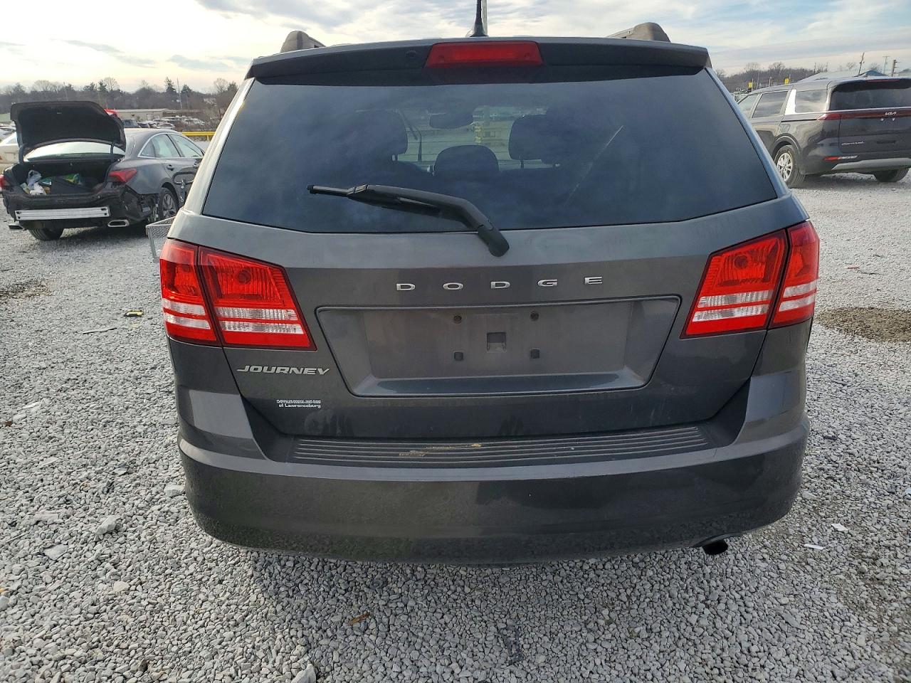 2017 DODGE JOURNEY SE photo 6