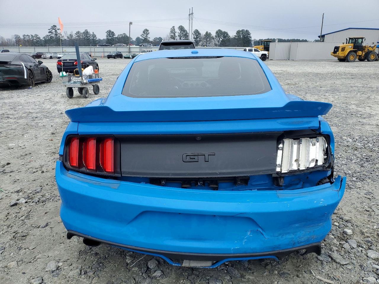 2017 FORD MUSTANG GT photo 6