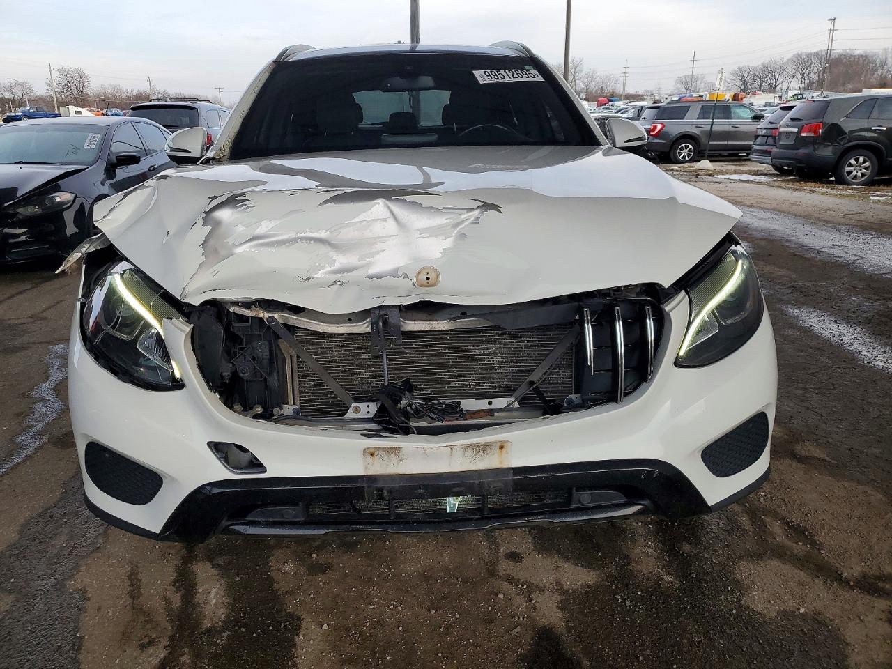 2018 MERCEDES-BENZ GLC 300 4MATIC photo 9