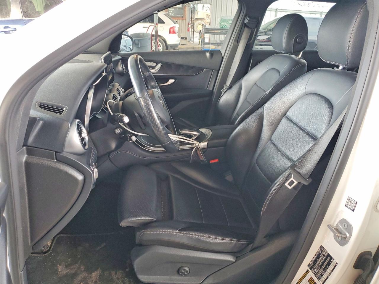 2018 MERCEDES-BENZ GLC 300 4MATIC photo 13