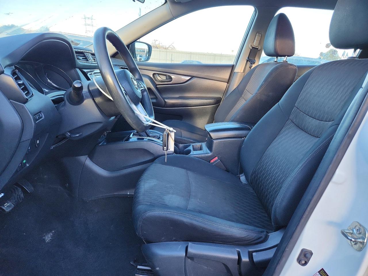 2019 NISSAN ROGUE S photo 7
