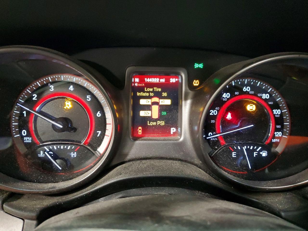 2018 DODGE JOURNEY CROSSROAD photo 9