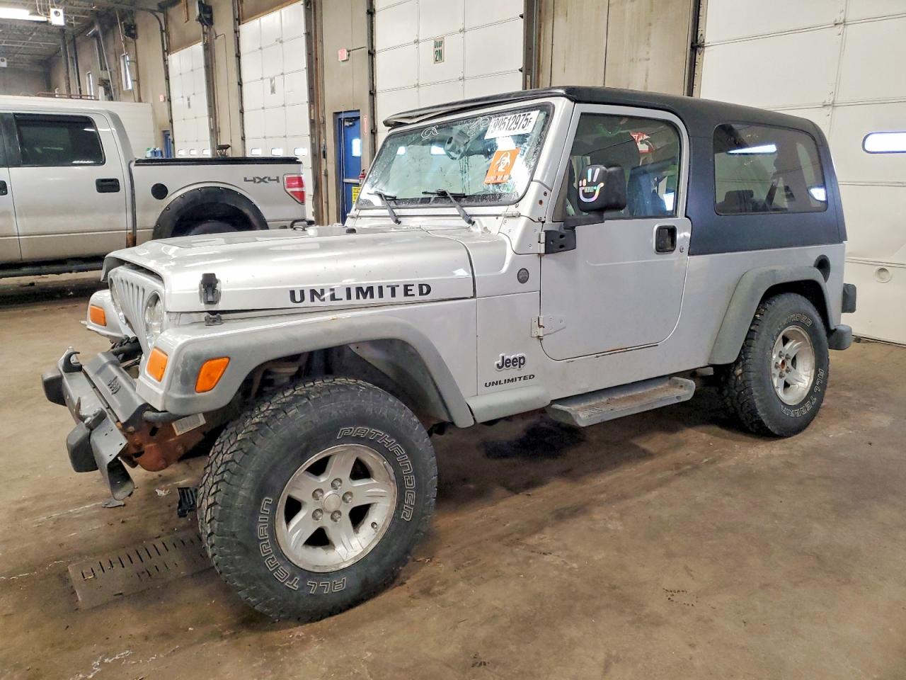 2004 JEEP WRANGLER / TJ