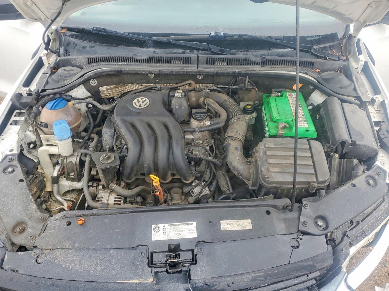 2013 VOLKSWAGEN JETTA BASE photo 11