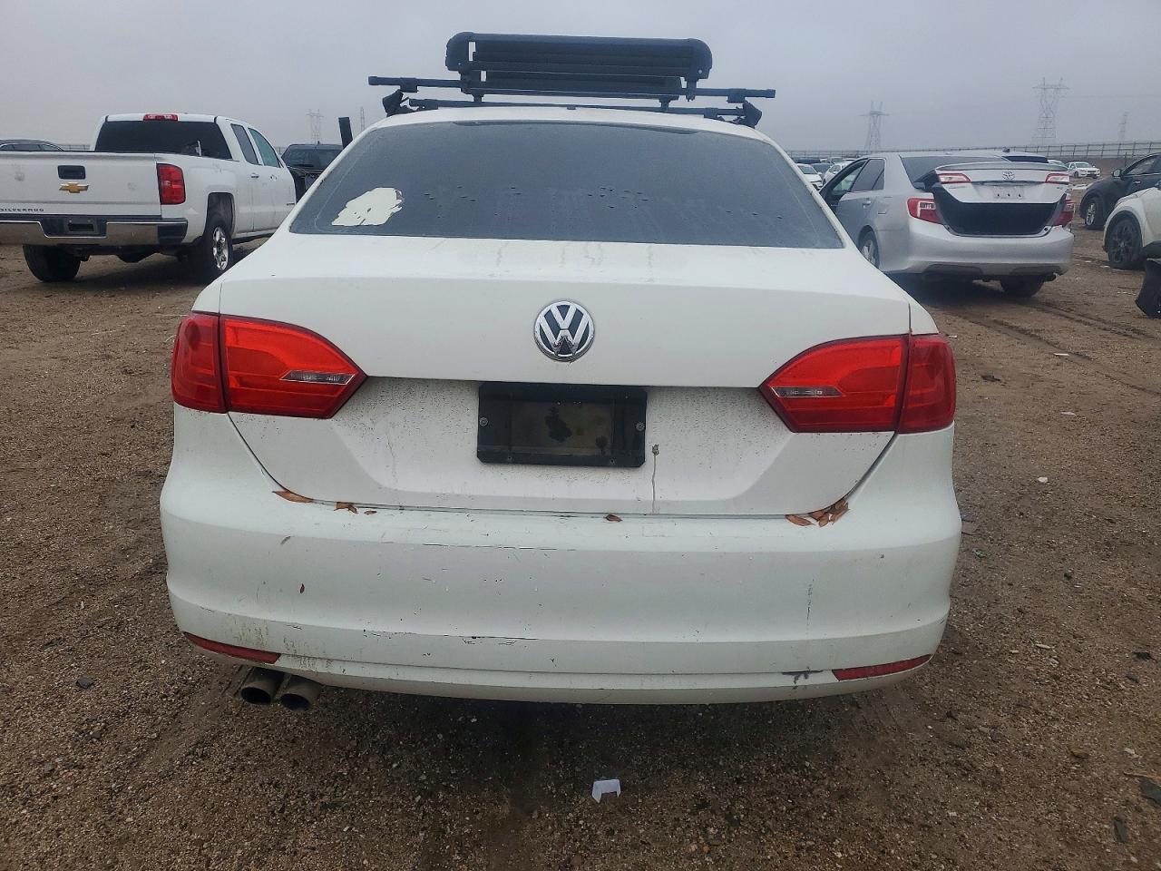 2013 VOLKSWAGEN JETTA BASE photo 6