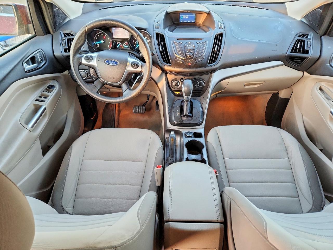 2015 FORD ESCAPE SE photo 8