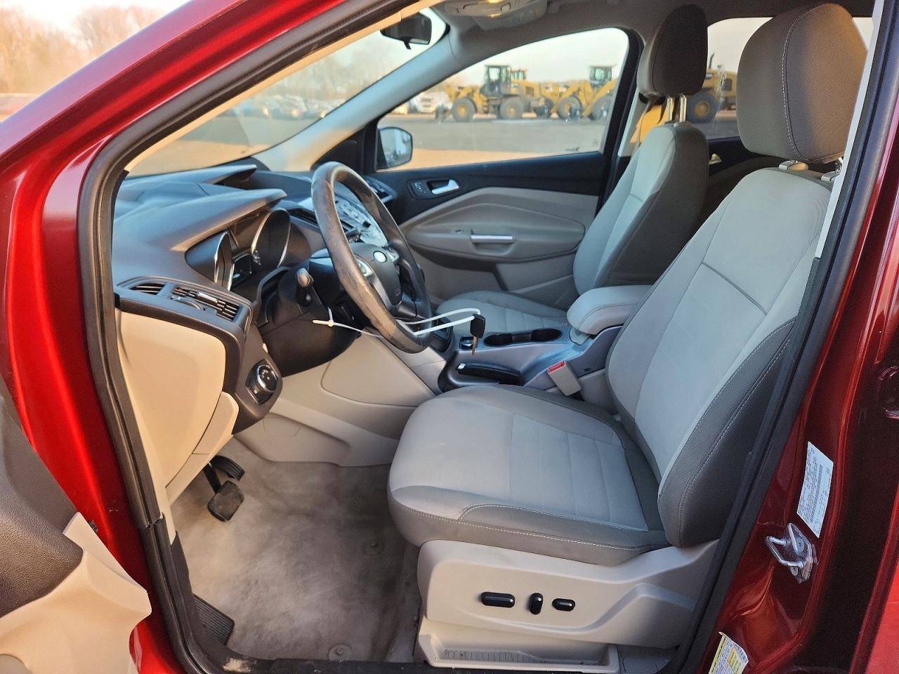 2015 FORD ESCAPE SE photo 7