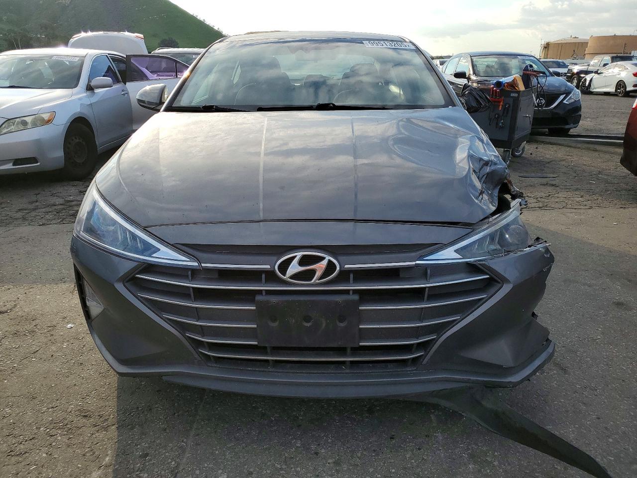 2020 HYUNDAI ELANTRA SEL photo 5