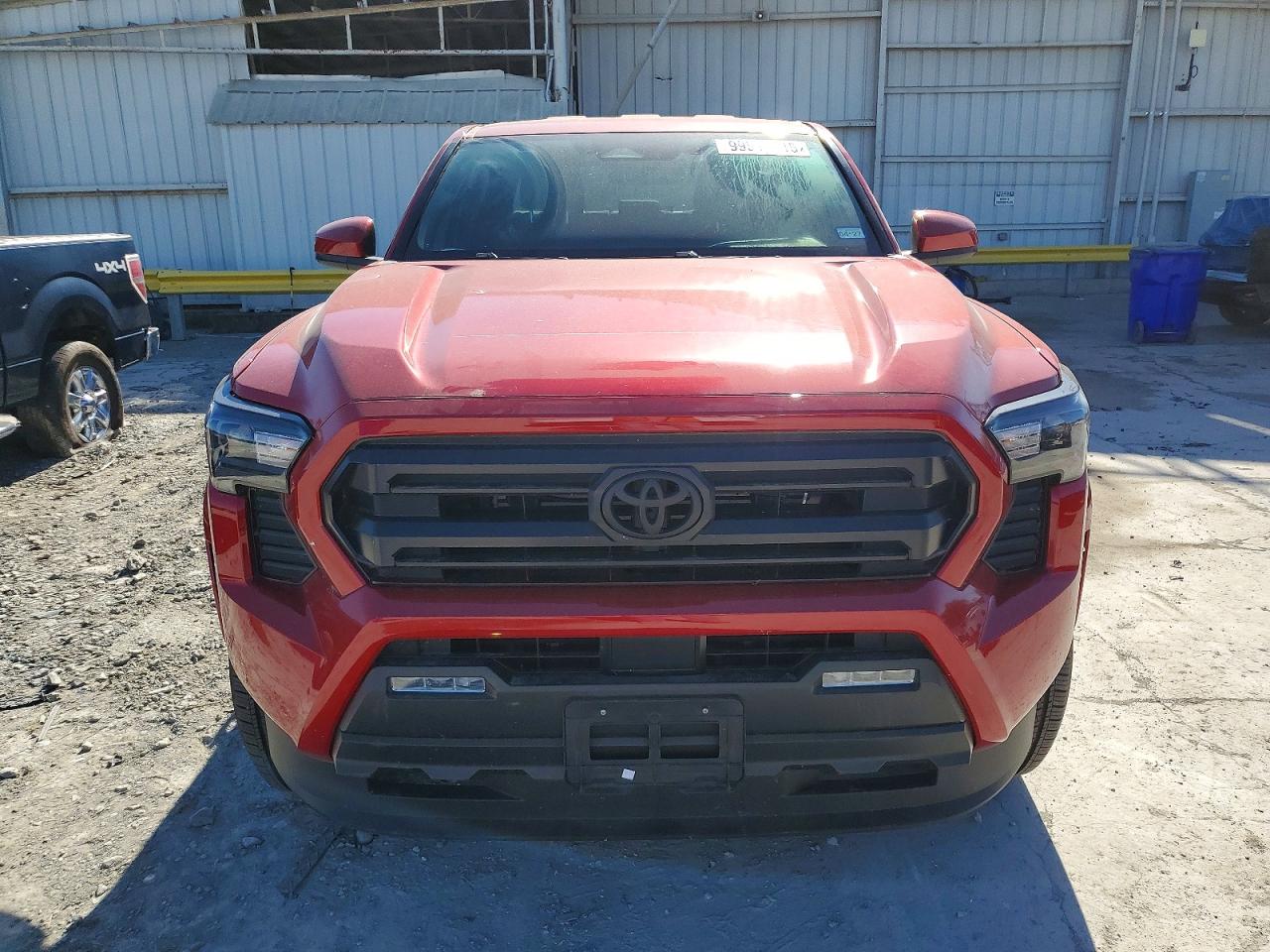 2025 TOYOTA TACOMA photo 5