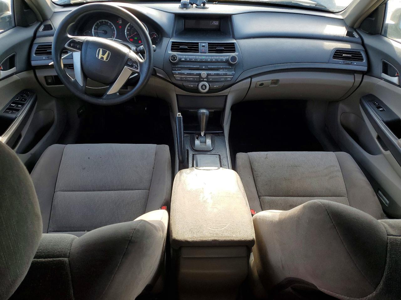 2009 HONDA ACCORD LXP photo 22