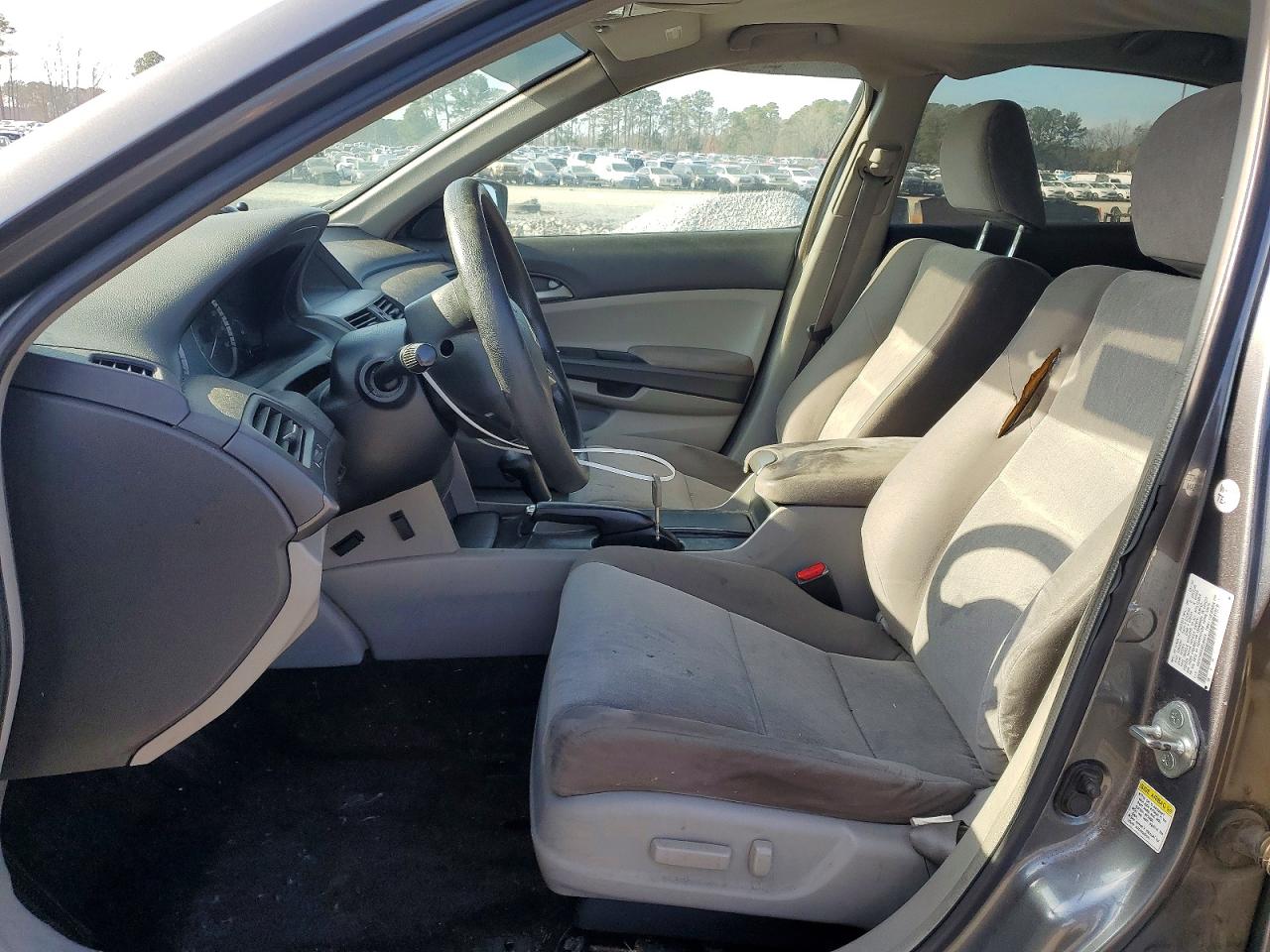 2009 HONDA ACCORD LXP photo 19