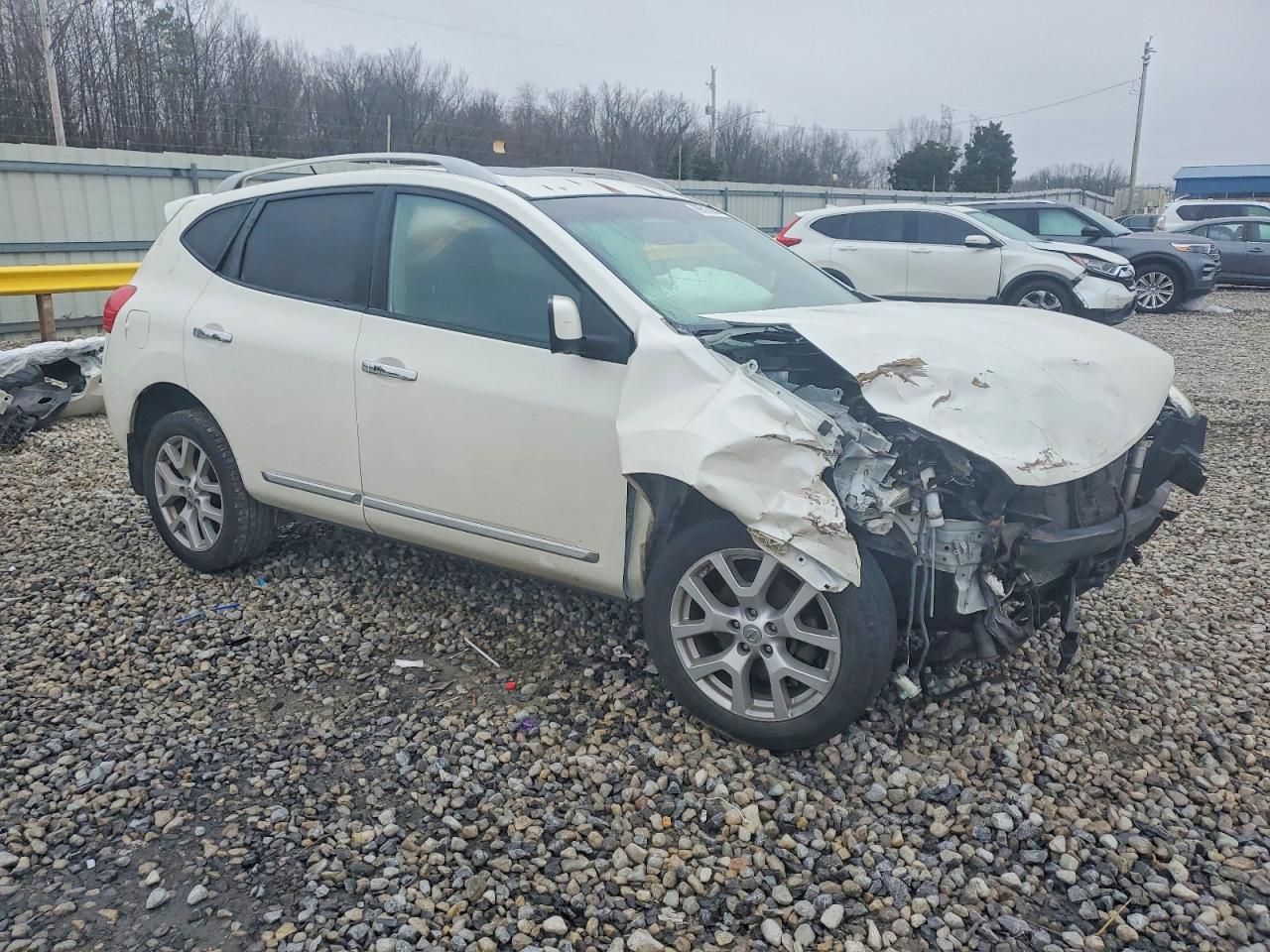 2013 NISSAN ROGUE S photo 4