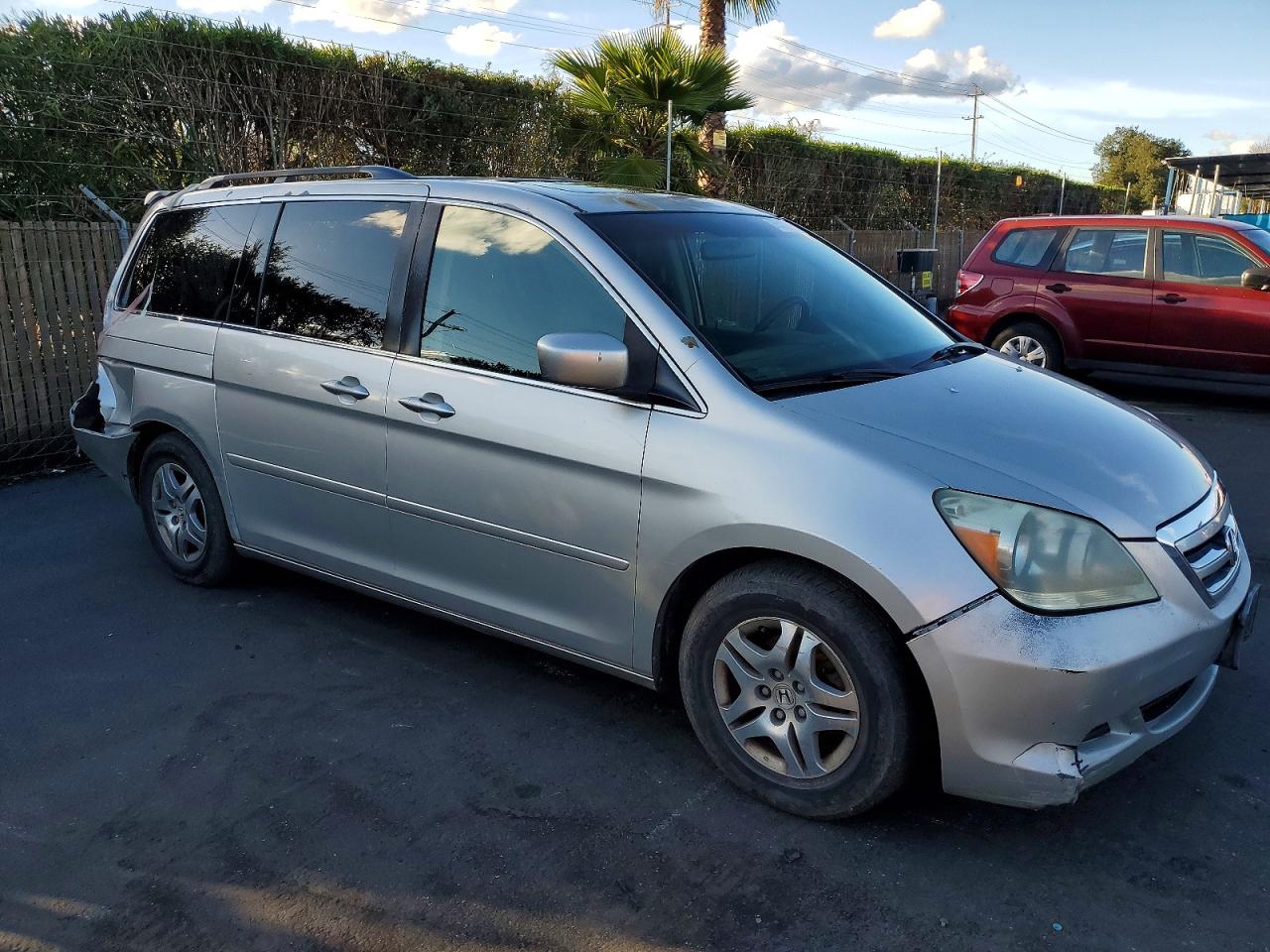 2005 HONDA ODYSSEY EXL photo 4