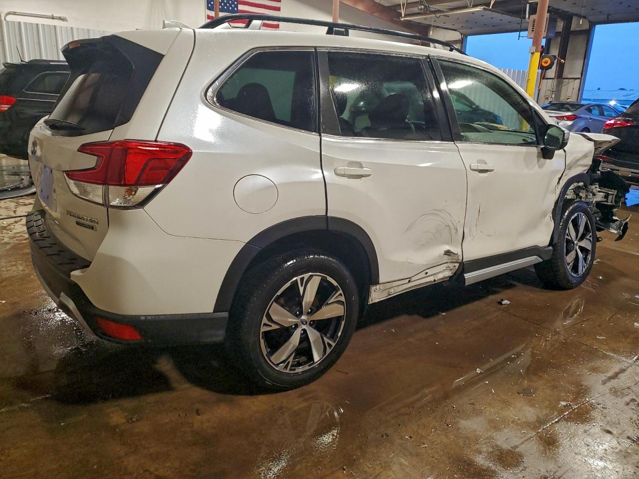 2021 SUBARU FORESTER TOURING photo 3