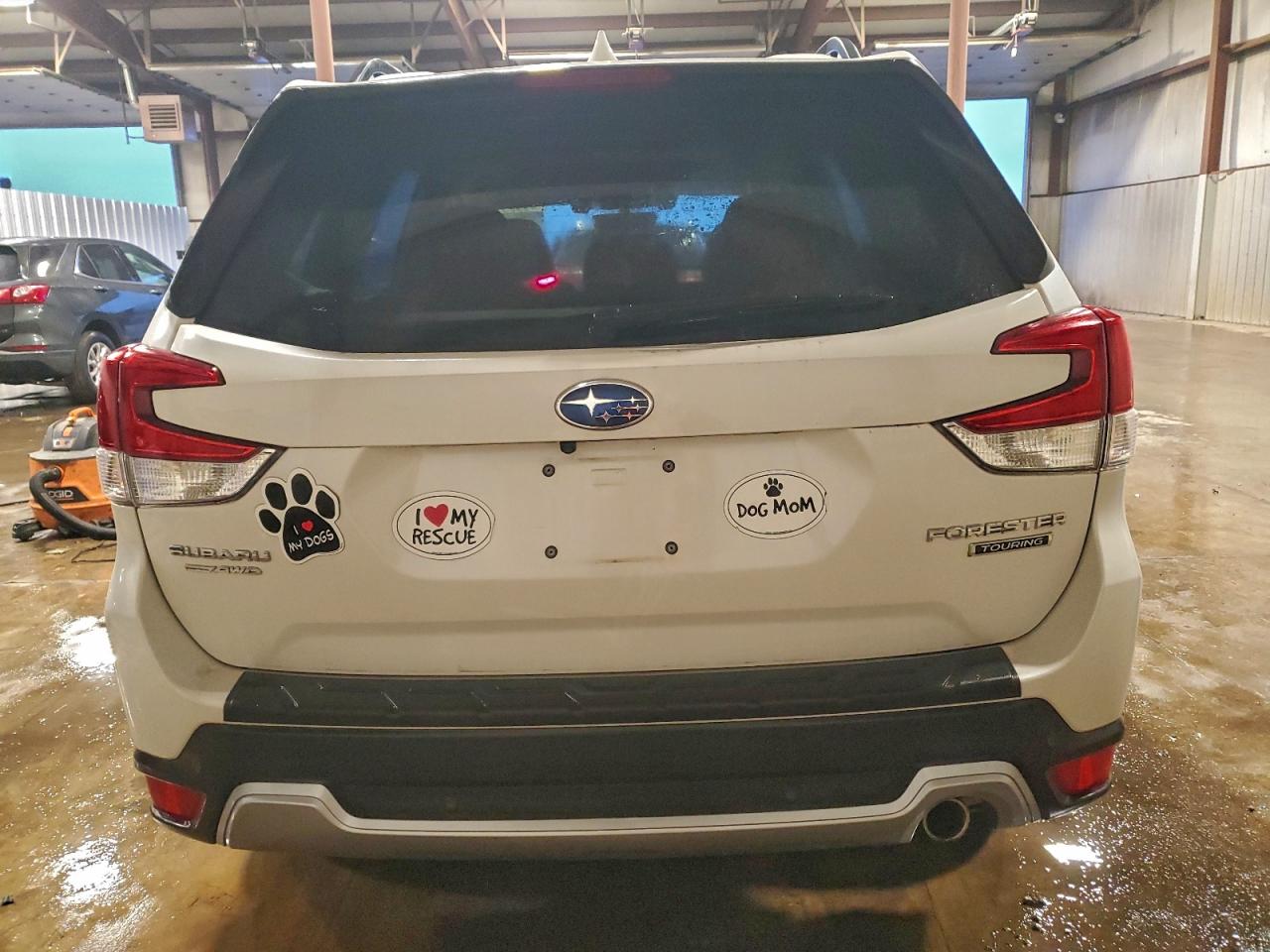 2021 SUBARU FORESTER TOURING photo 6