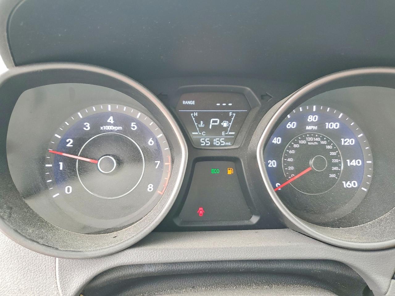 2016 HYUNDAI ELANTRA SE photo 9