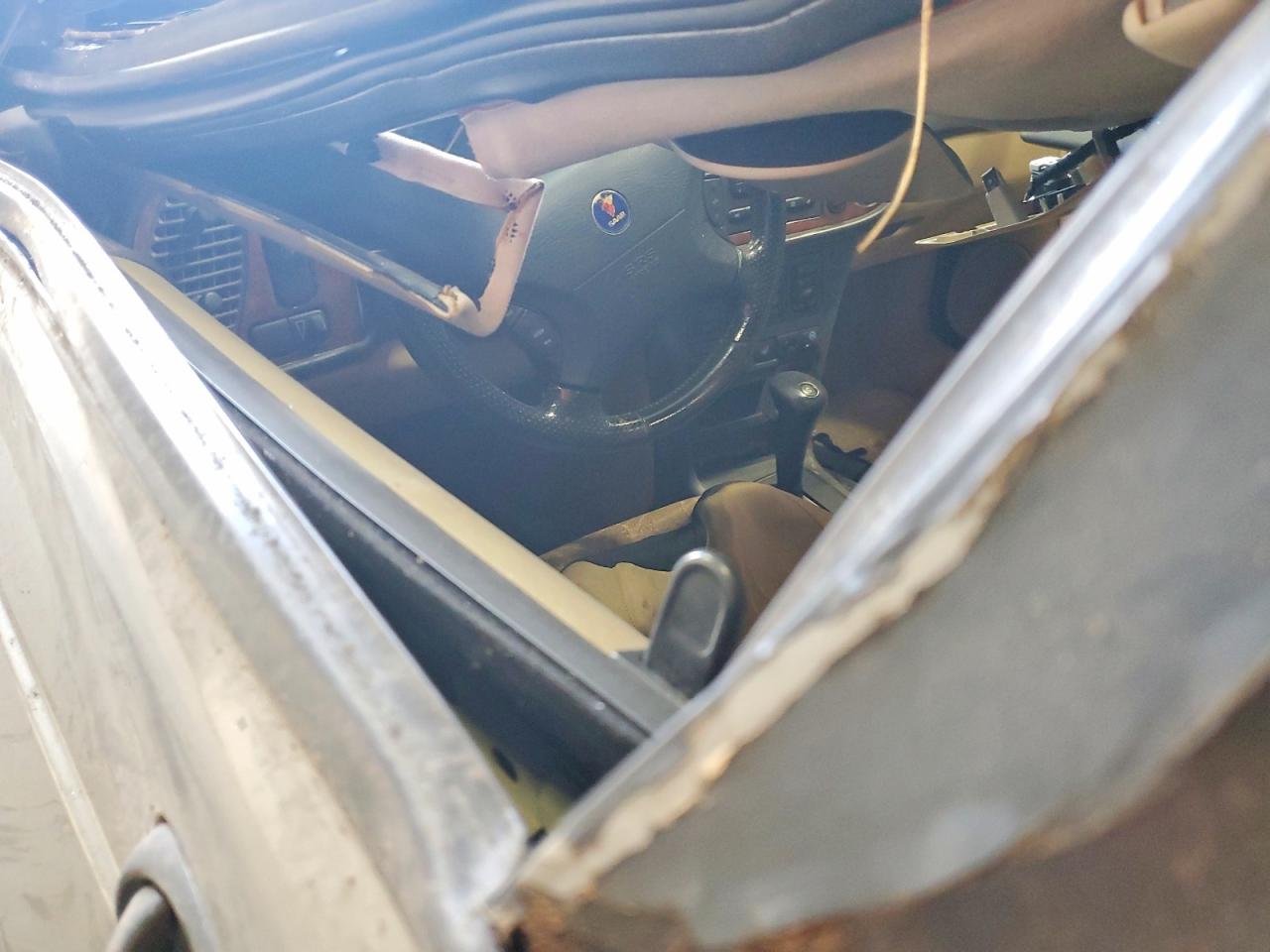 2001 SAAB 9-3 SE photo 7