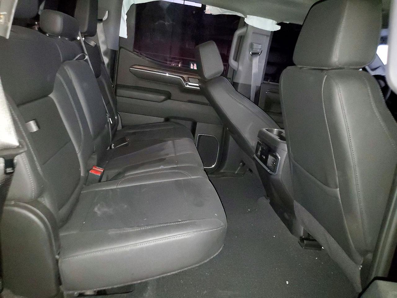 2025 GMC SIERRA K1500 SLT photo 10