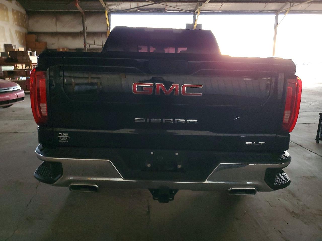 2025 GMC SIERRA K1500 SLT photo 6