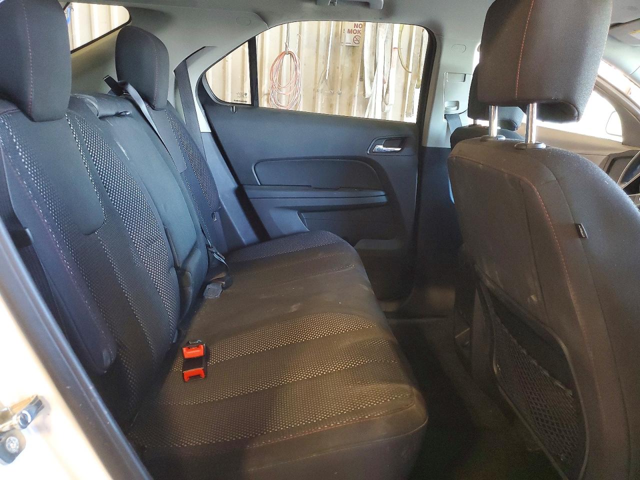 2017 CHEVROLET EQUINOX LS photo 11
